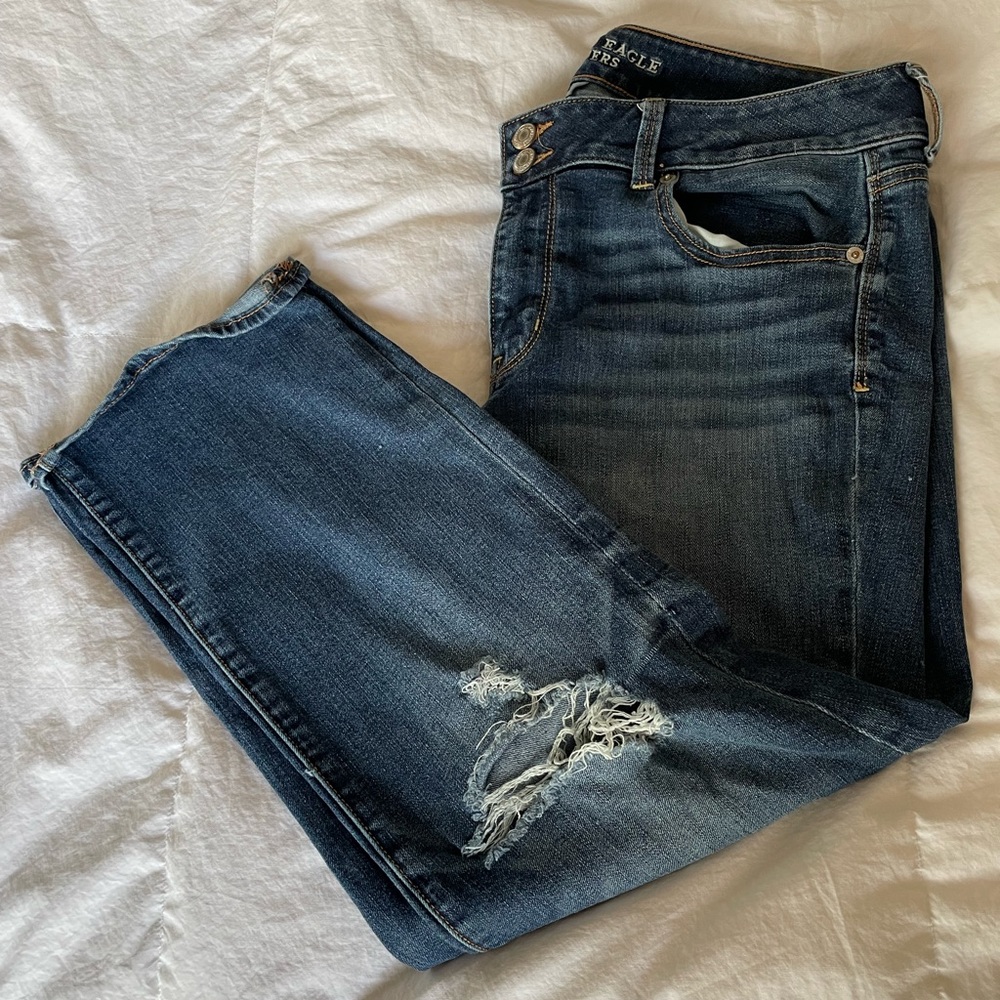 AE American Eagle crops